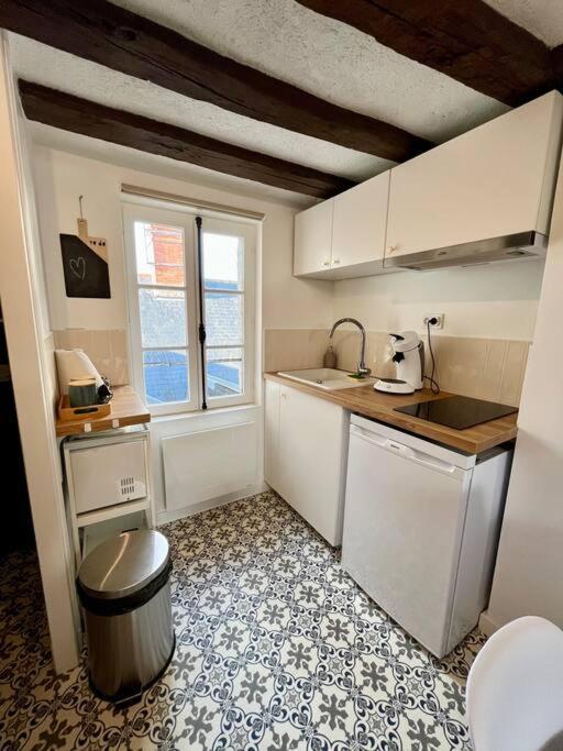 Appartement Cosy Hypercentre Place St Pierre Saumur Esterno foto