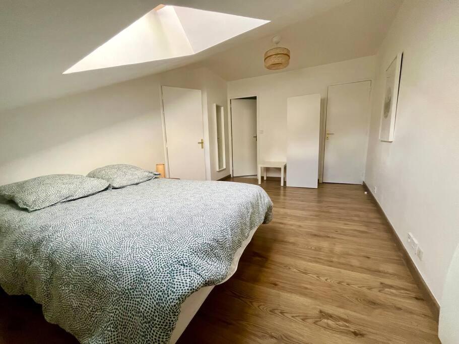 Appartement Cosy Hypercentre Place St Pierre Saumur Esterno foto